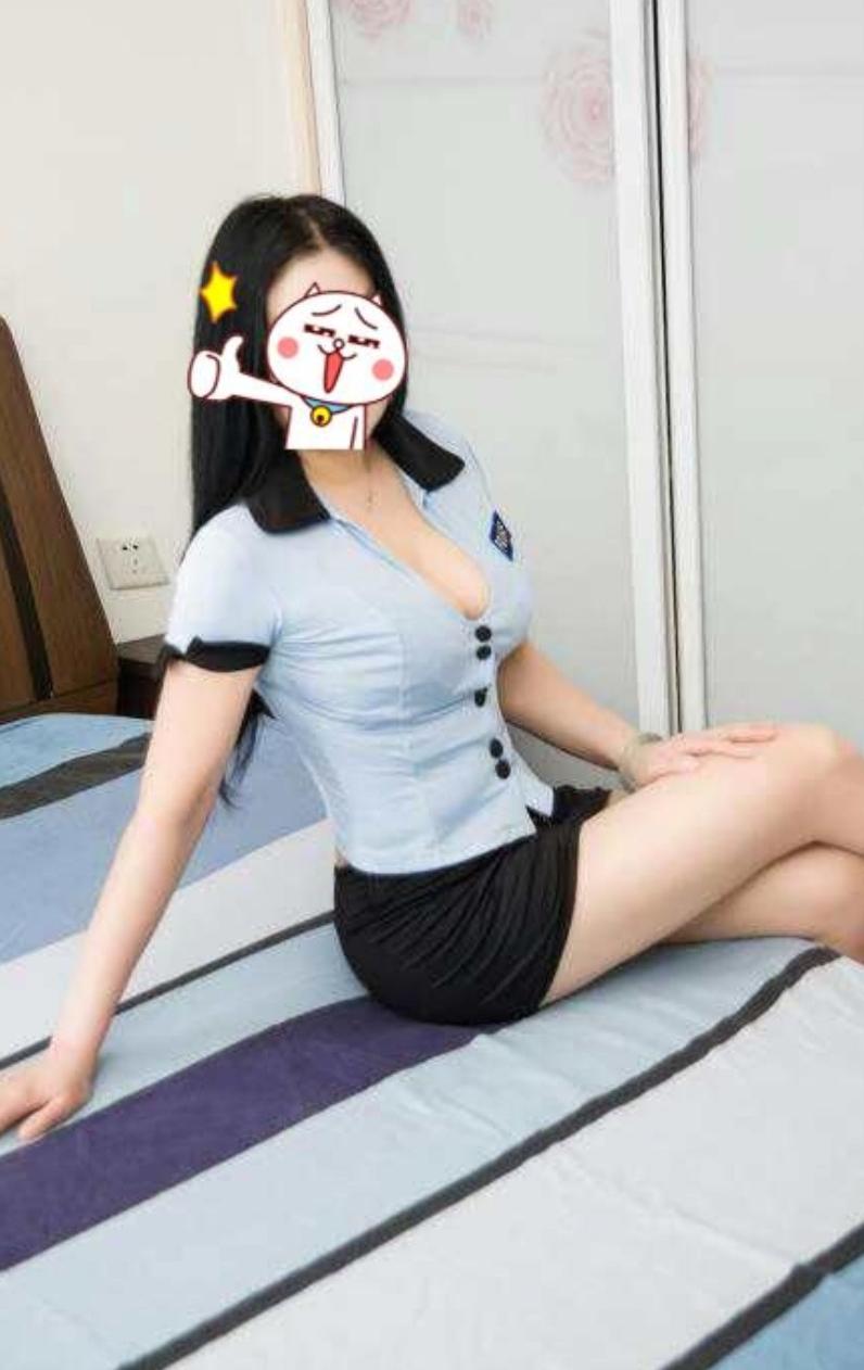 高桥圣子同款巨乳身材