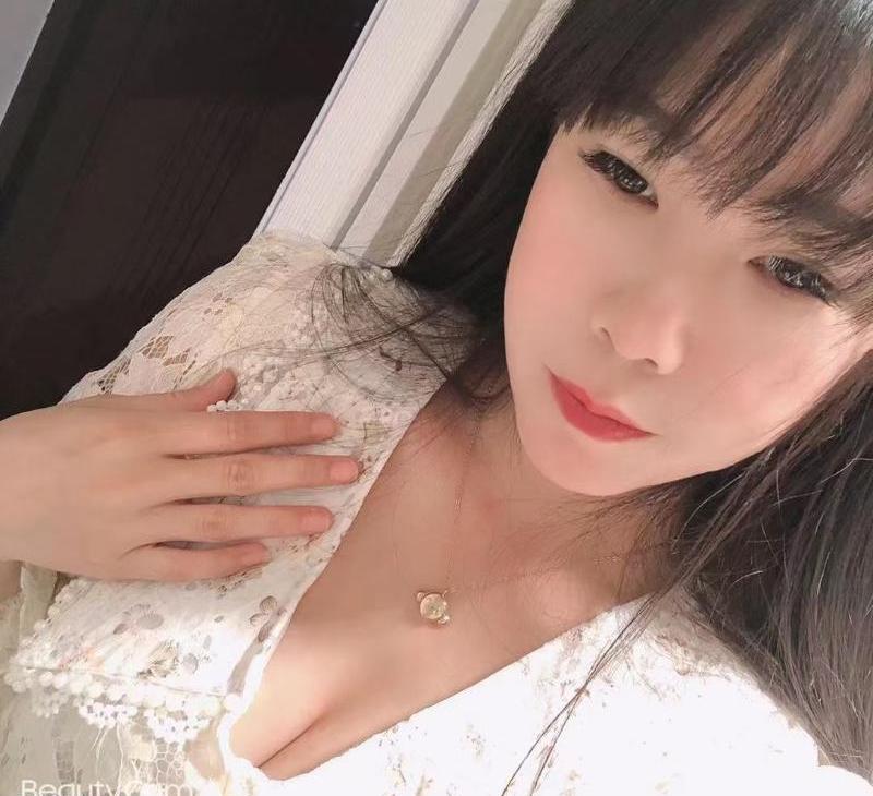 服务系小姐妹