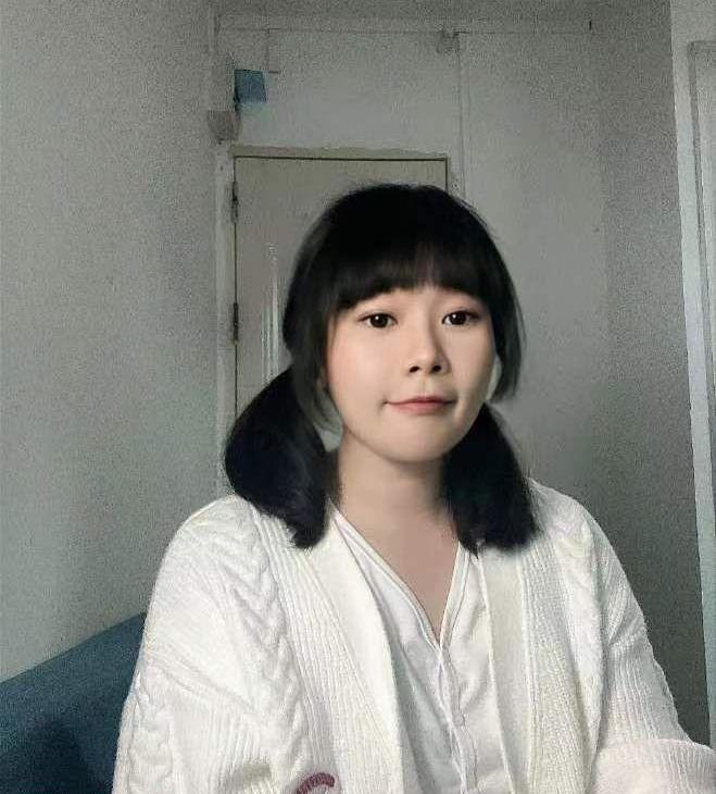 短发小可爱妹妹