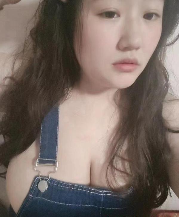 BBW巨乳小倩